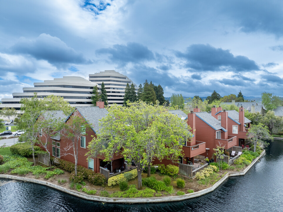 Harbortown in San Mateo, CA - Foto de edificio