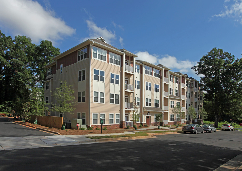 Ridgeway 32 in Charlotte, NC - Building Photo