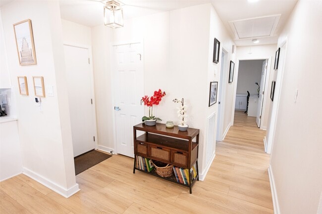 42 S Waxberry Rd in Spring, TX - Building Photo - Building Photo