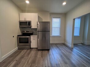 544 E 9th Ave in Homestead, PA - Building Photo - Building Photo