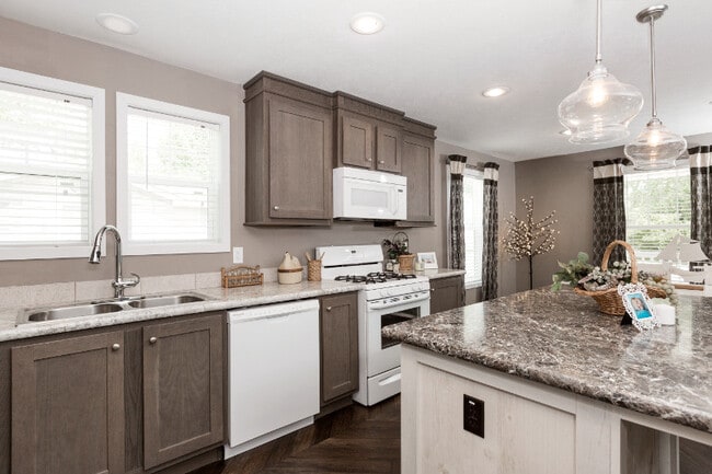 15 Cardinal Dr in Beecher, IL - Building Photo - Building Photo