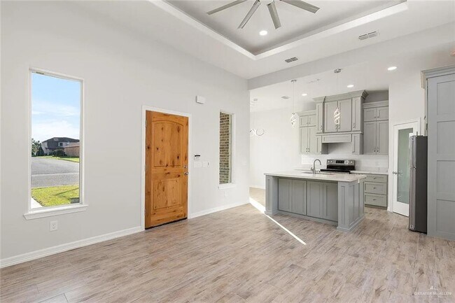 619 Gable Dr in Pharr, TX - Building Photo - Building Photo