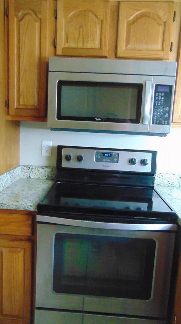 4008 W Davidson Ln in Phoenix, AZ - Foto de edificio - Building Photo