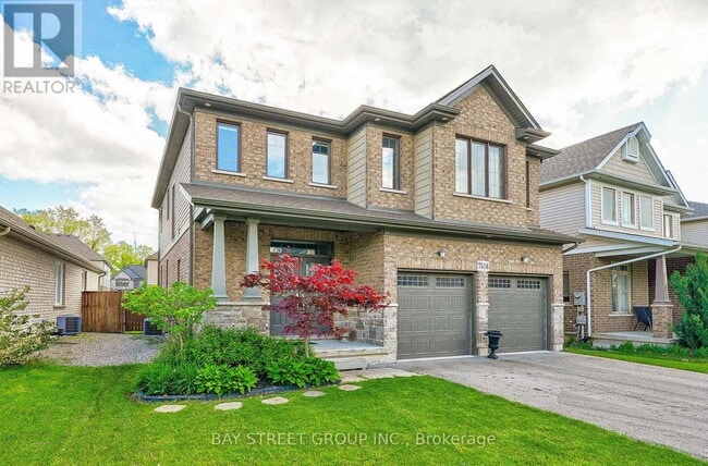 7516 Lionshead Ave in Niagara Falls, ON - Building Photo - Building Photo