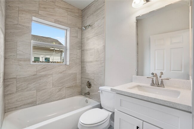 property at 1115 Hogan St