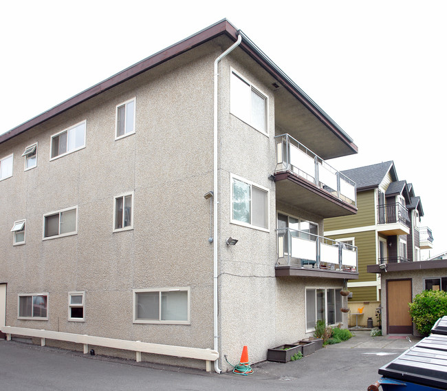 63rd Street Apartments in Seattle, WA - Building Photo - Building Photo