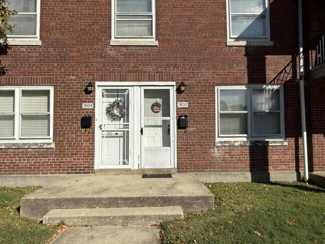 1802 La Salle Pl in Louisville, KY - Building Photo - Building Photo
