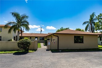 1104 SE 8th St in Cape Coral, FL - Building Photo - Building Photo