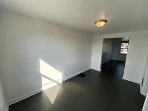 2529 Derry St in Harrisburg, PA - Building Photo - Building Photo