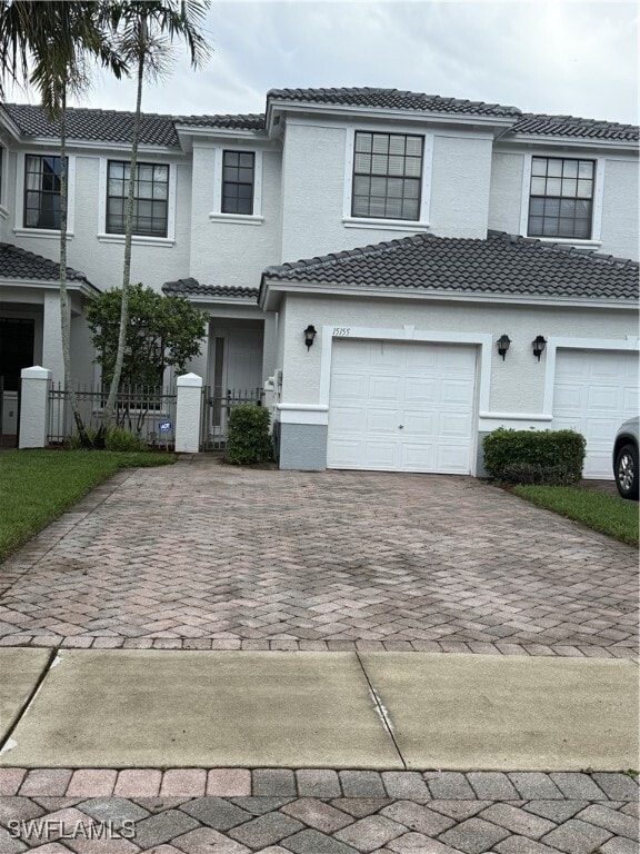 15155 Summit Pl Cir