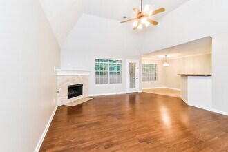 7214 Grapetree Trail in Cordova, TN - Building Photo - Building Photo