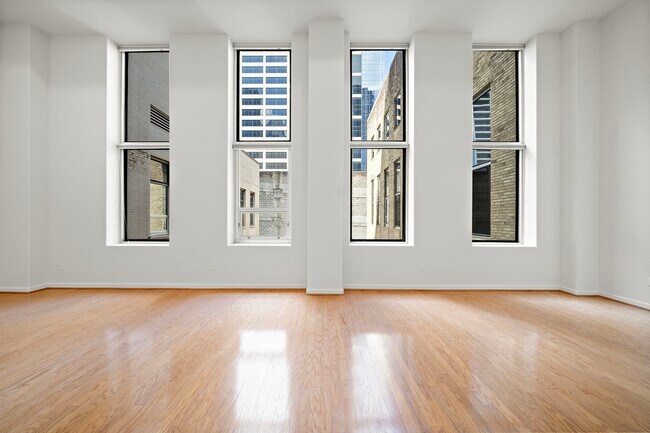 property at 914 Main St