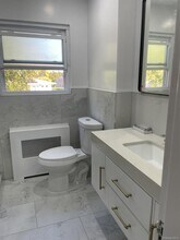 7 Frederick Dr in Plainview, NY - Building Photo - Building Photo