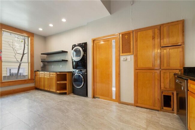 3210 Hampton Rd in Austin, TX - Building Photo - Building Photo