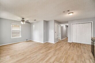 411 N Coyle St in Pensacola, FL - Building Photo - Building Photo