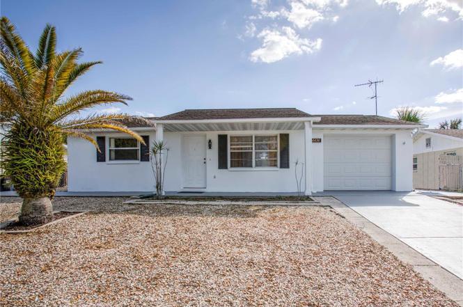 6436 Baldwyn Ave in New Port Richey, FL - Building Photo