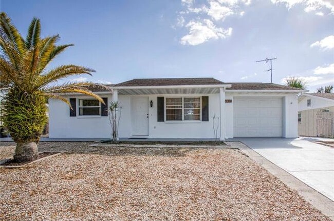 property at 6436 Baldwyn Ave