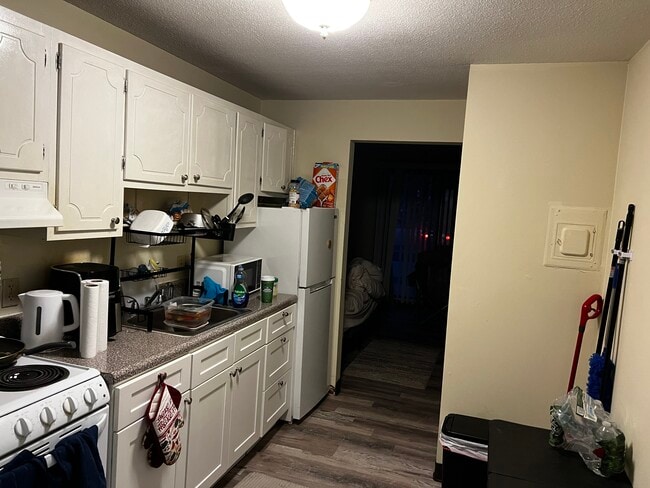 property at 17 Cross St