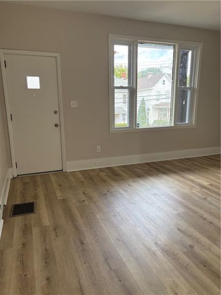 1216 Vance Ave in Coraopolis, PA - Building Photo - Building Photo