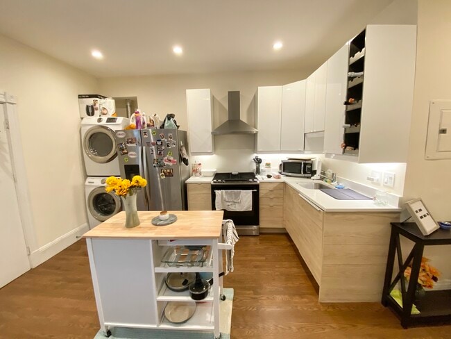 property at 106 Buttonwood St