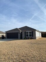 4724 Bedrock Dr in Jonesboro, AR - Building Photo
