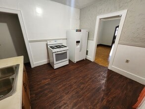 154-156-156 Ave D in Rochester, NY - Building Photo - Building Photo