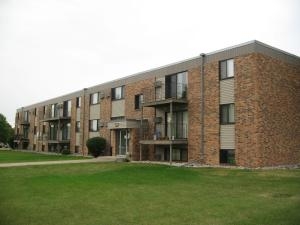 Fargo East Apartments in Fargo, ND - Foto de edificio