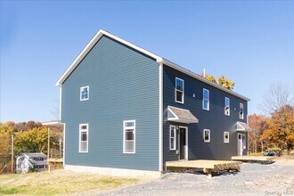 104 North Rd in Highland, NY - Building Photo - Building Photo