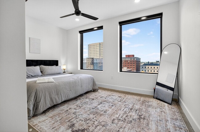 115 W 5th St in Tulsa, OK - Building Photo - Building Photo