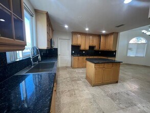 17828 Palora St in Los Angeles, CA - Building Photo - Building Photo