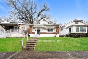 321 S 43rd St in Louisville, KY - Building Photo