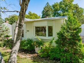 401 Merrill Crest Dr in Madison, WI - Building Photo - Building Photo