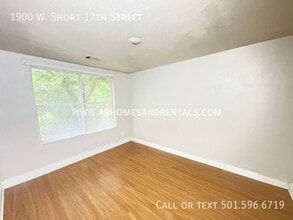 1900 W Short 17th St in North Little Rock, AR - Building Photo - Building Photo