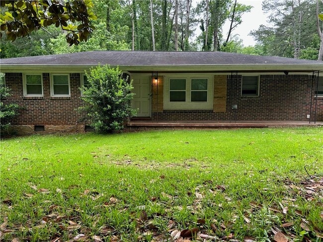 property at 3231 Pinehill Dr