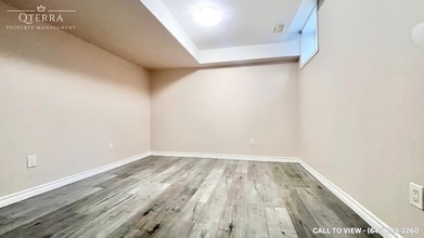 51 Hadden Cres in Barrie, ON - Building Photo - Building Photo