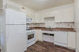 770 N Dodge Blvd in Tucson, AZ - Foto de edificio - Building Photo