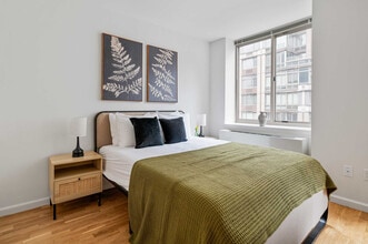 1501 Lexington Ave in New York, NY - Building Photo - Building Photo