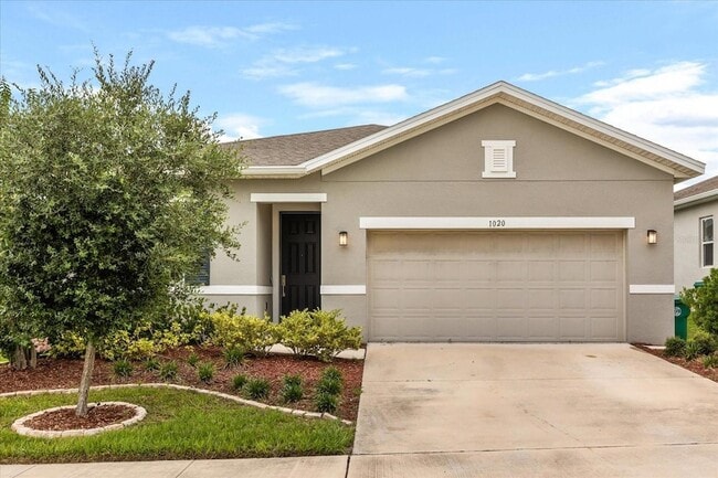 1020 River Otter Wy in DeLand, FL - Building Photo - Building Photo