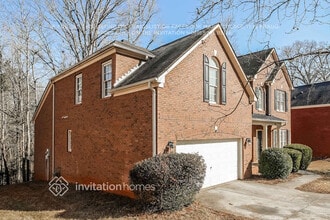 6358 Greenock Dr in Stone Mountain, GA - Foto de edificio - Building Photo