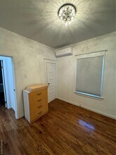248 Fulton St in Westbury, NY - Building Photo - Building Photo