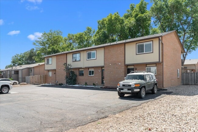 1736 Palm Dr, Unit 3