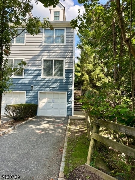 property at 629 Fairfax Dr