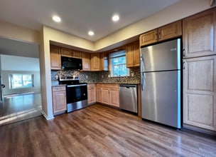 19 Stone Run Rd in Bedminster, NJ - Building Photo - Building Photo