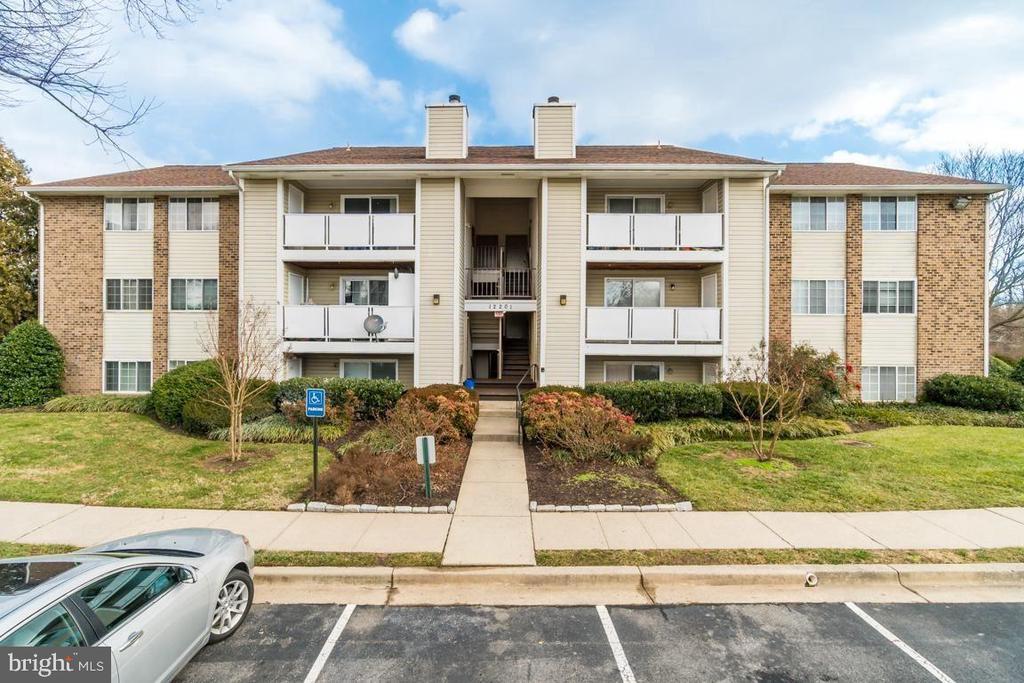 12201 Peach Crest Dr in Germantown, MD - Building Photo