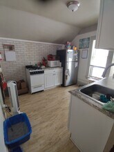 2025 W 4th St, Unit 2027B in Duluth, MN - Foto de edificio - Building Photo