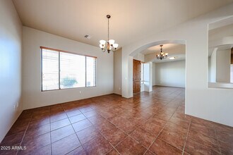 15225 W Frontier Dr in Surprise, AZ - Building Photo - Building Photo