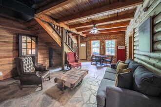 195 Black Bear Dr-Unit -ID1265152P in Mars Hill, NC - Building Photo - Building Photo