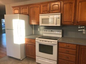 3160 Nimitz Blvd in Oklahoma City, OK - Building Photo - Building Photo