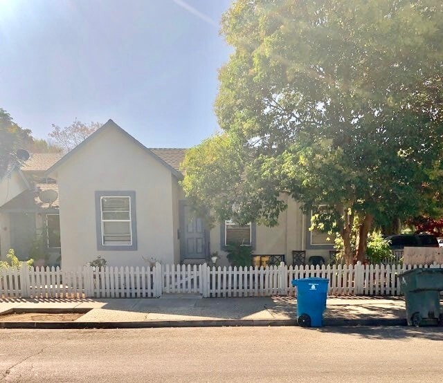 property at 282 W 8th St