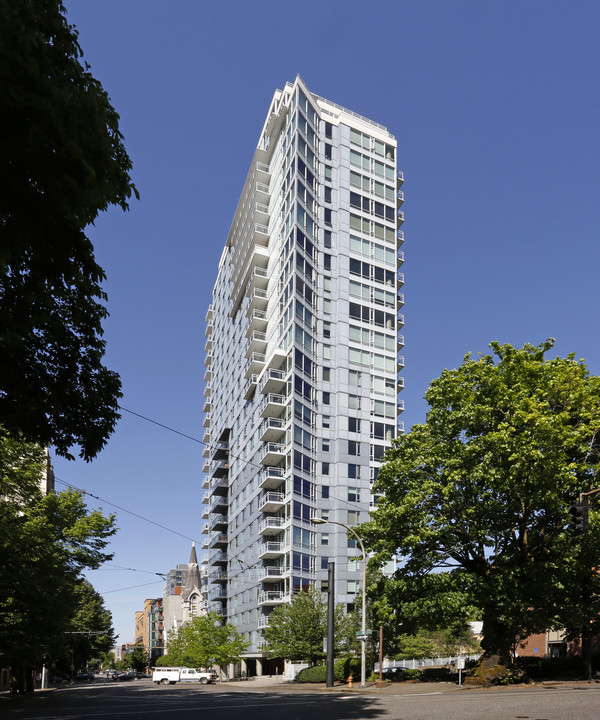 Benson Tower Condominiums in Portland, OR - Building Photo